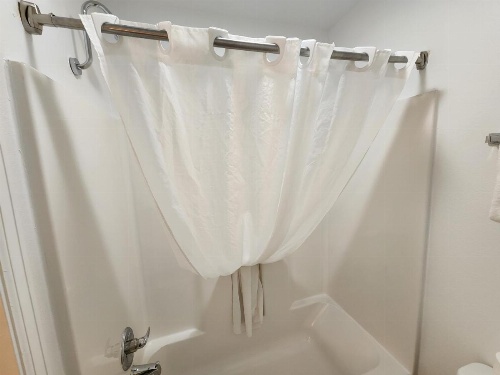 Silver Saddle Motel image 17