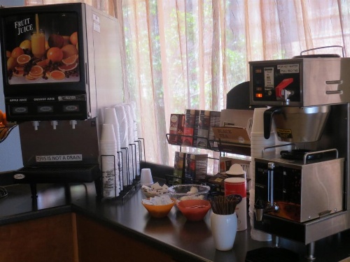 Silver Saddle Motel image 20