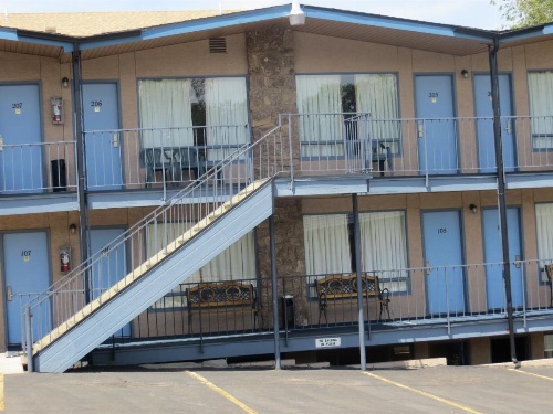 Silver Saddle Motel image 25