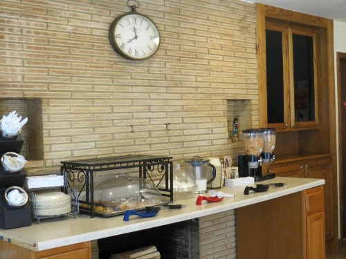 Silver Saddle Motel image 40